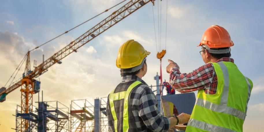 หลักสูตร การฝึกอบรมผู้ให้สัญญาณแก่ผู้บังคับปั้นจั่น และ ผู้ยึดเกาะวัสดุ ชนิดปั้นจั่นหอสูง รถ เรือปั้นจั่น